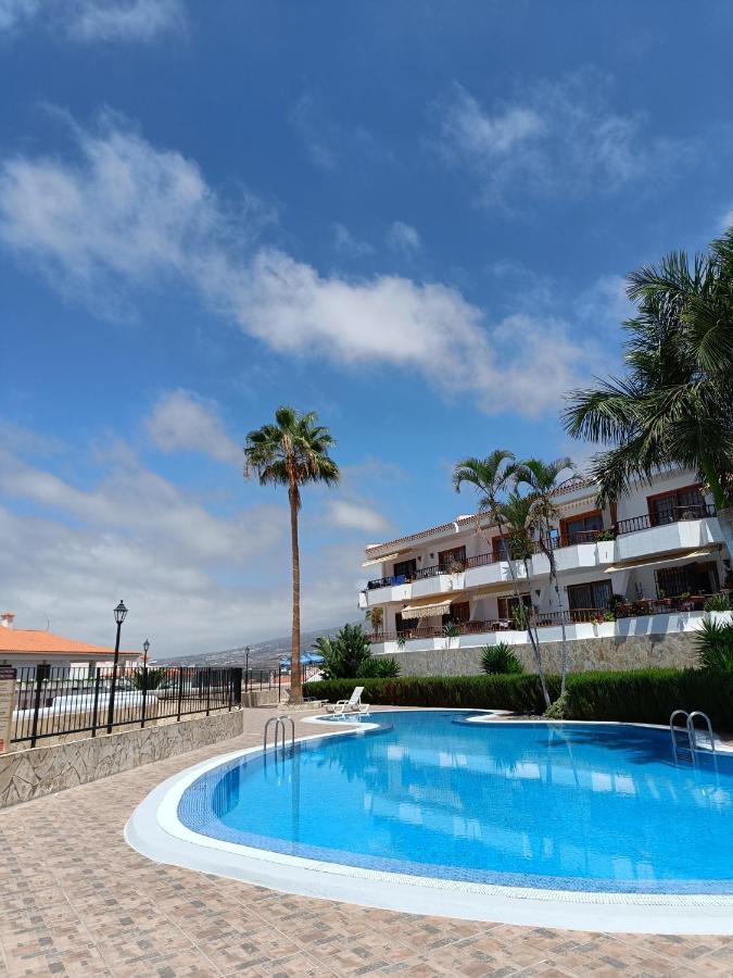 Hc Home Abroad Costa Adeje Bagian luar foto